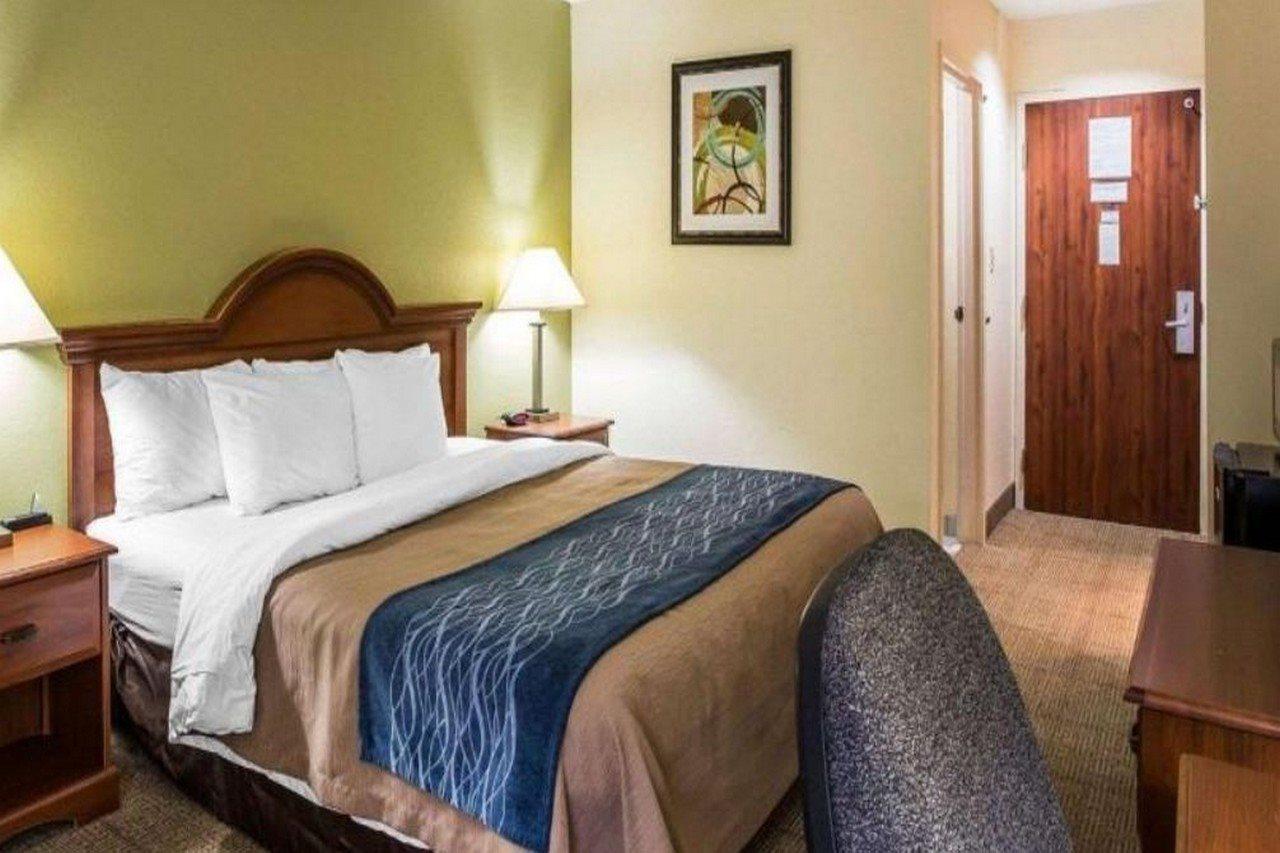 Quality Inn Darien-North Brunswick Eksteriør billede