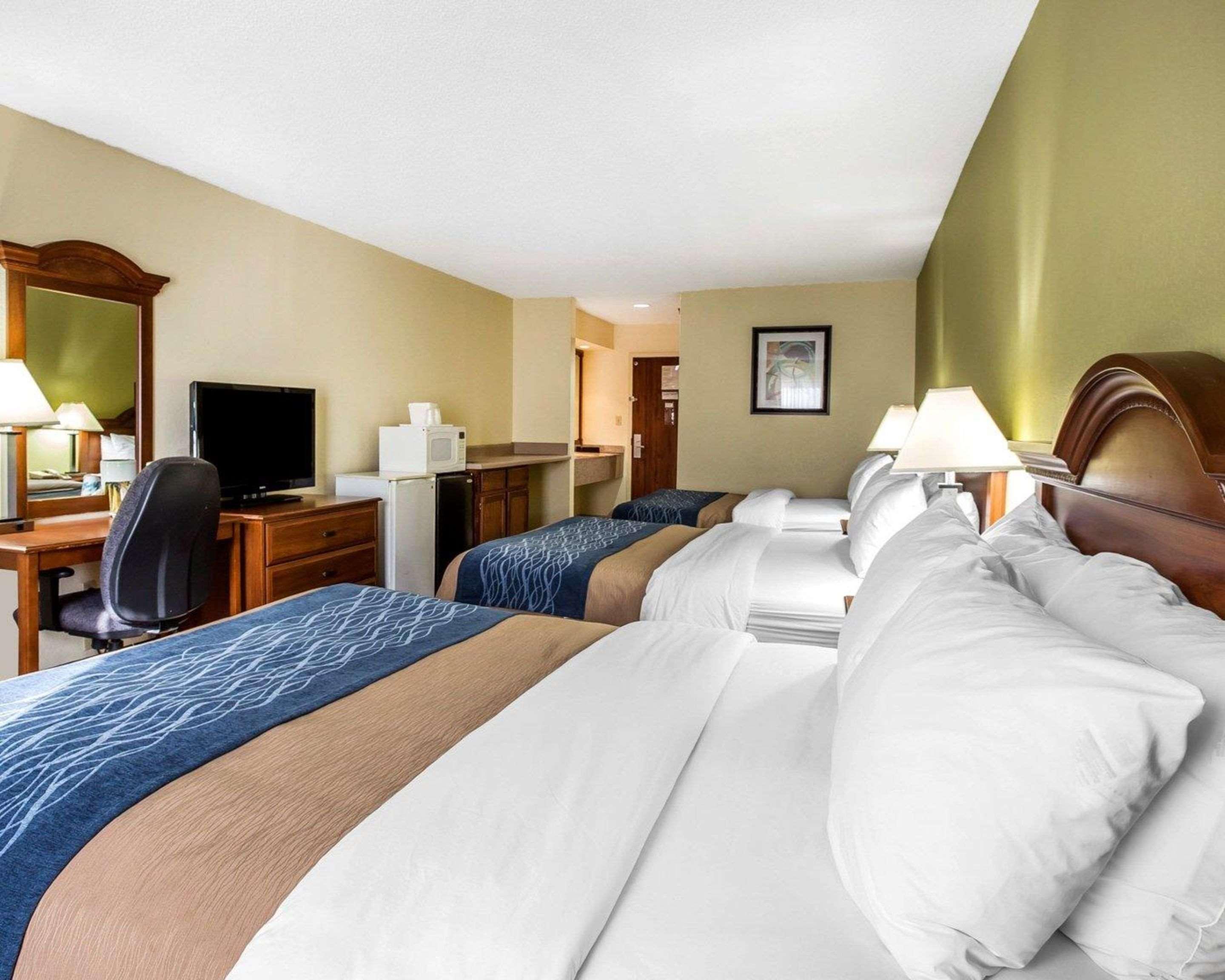 Quality Inn Darien-North Brunswick Eksteriør billede